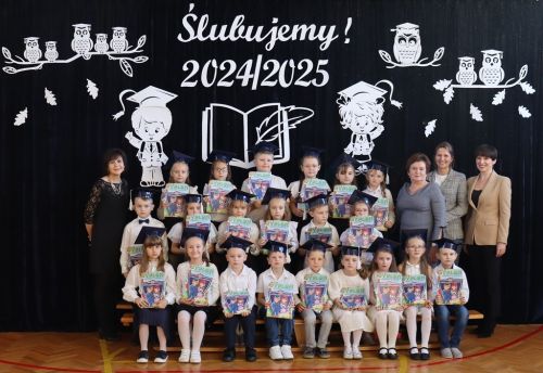 b_500_500_16777215_00_images_szkolne_aktualnosci_Pasowanie241_IMG_7927.JPG