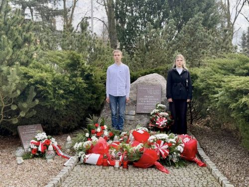 Czytaj więcej: 85. ROCZNICA ZBRODNI KATYŃSKIEJ 