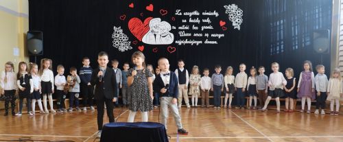 Czytaj więcej: PORANEK Z BABCIĄ I DZIAKIEM
